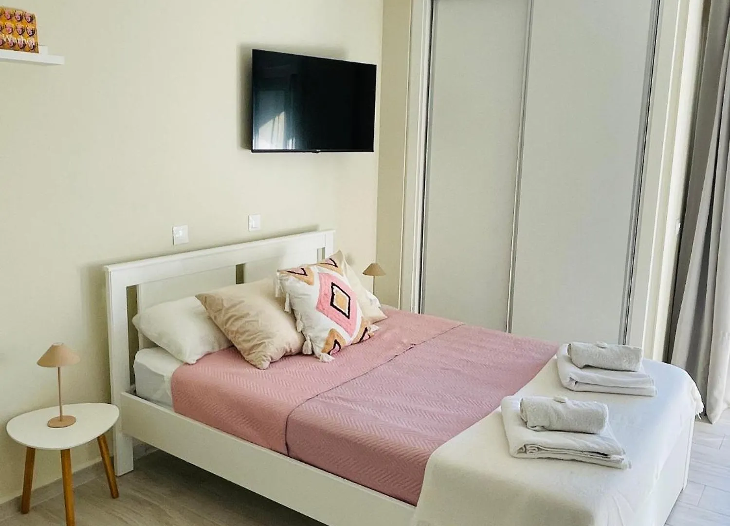 Jupiter Sun & Beach -Recepcion 24 Hs - Piscinas Abiertas Todo El Ano Benalmadena 0*,  Spain