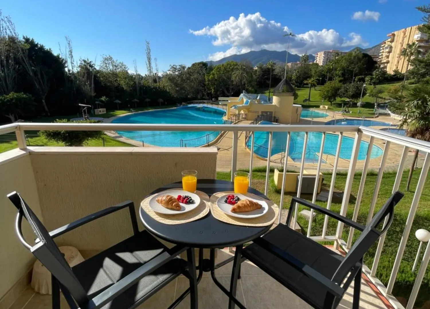 Jupiter Sun & Beach -Recepcion 24 Hs - Piscinas Abiertas Todo El Ano Benalmádena